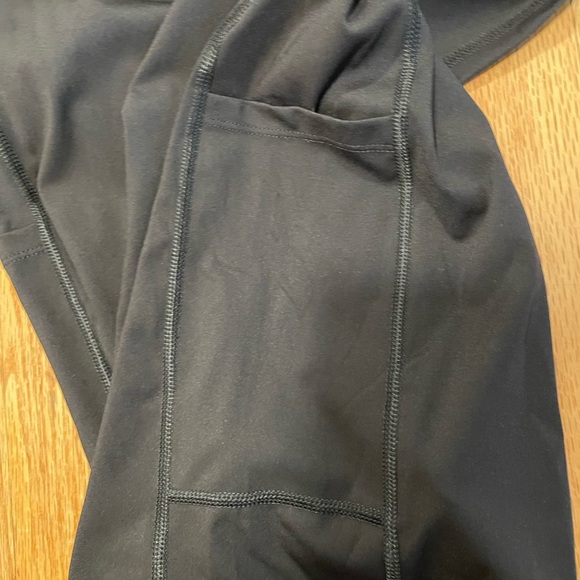 Iuga Black Workout Dress with Built-in-Shorts - Size M - Picture 4 of 6